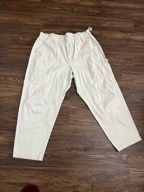 Old Navy Casual Elastic-Waist Cream Utility Pants